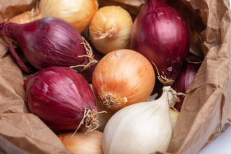 大家都吃錯！專家揭洋蔥營養精華：常被當廚餘