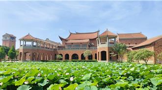 3分地荷花池重生 「老鷹之手」藕農幫大忙