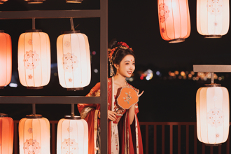 宋高宗各送10名处女给2养子 他听老师一句劝 翻盘夺天下