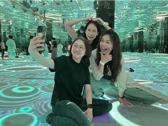 卸战袍当1日网美！台中打火女英雄畅游乐园展笑顏