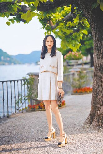 張鈞甯、小松菜奈 奔義大利賞香奈兒