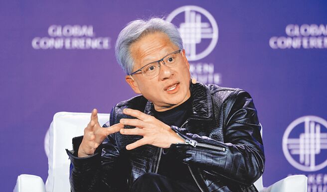 辉达执行长黄仁勋6日直言，错失大陆市场将是「巨大的损失」。（路透）