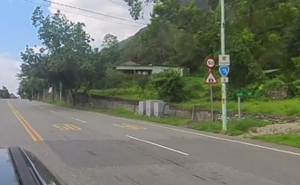 超速22公里挨罰1千8不服提告 法官打臉駕駛：「警52」標誌在這！