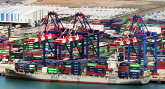 抢黄金90天拉货 4月出口486亿美元 单月次高