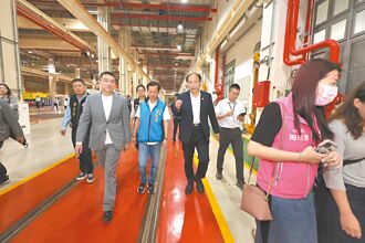 推动基捷 谢国梁访新北捷运取经