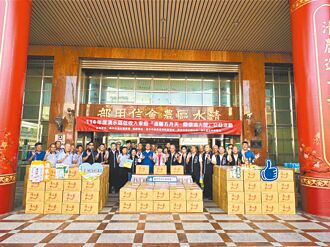 溫馨五月天 清水農會助弱700戶