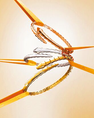 寶格麗 扇形項鍊彰顯女神氣場