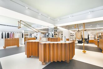 ARTIFACTS敦南旗艦店改裝登場