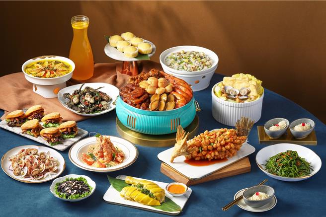 王品集團旗下「莆田」、「享鴨」、「丰禾」3大中餐品牌，推出母親節周末帶媽媽到門店用餐，能獲得拍照並製作相框卡片。（圖／王品集團）