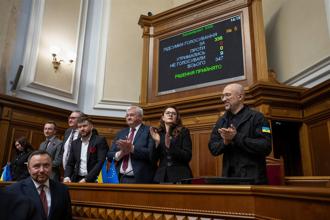 美烏礦產協議 烏國會全票通過