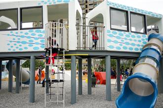 小孩放電好去處！新北2特色親子公園 捷運輕軌主題樂趣多