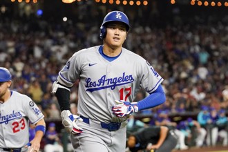 MLB》甩棒＋確信步炸翻全場！大谷翔平關鍵轟讓主帥想起邦茲
