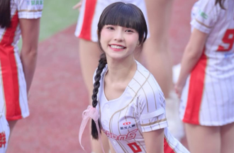 小龍女啦啦隊爆「偷吃已婚人夫！」經紀公司蒐證中：準備報警