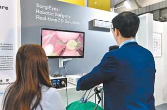 拉货放缓 面板双虎4月营收不同调