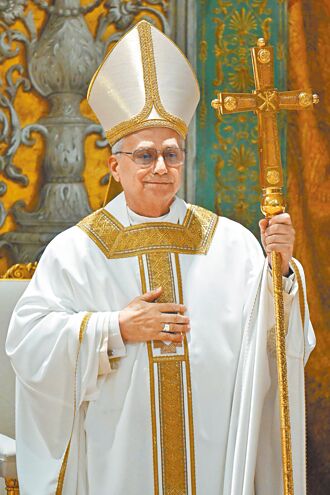 首位美籍教宗 良十四世傳揚和平