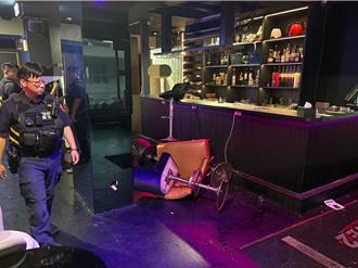  2男酒吧喝酒到天亮 為女子爭風吃醋大打出手