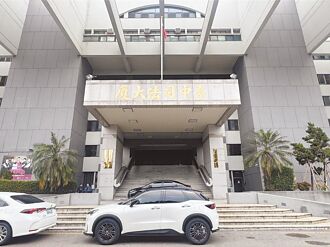 酒駕撞電桿亡 家屬提國賠遭駁