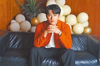 李程彬没金钟魔咒 打坐纾压学放下