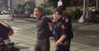 高雄保時捷男酒駕撞死婦     竟嗆警：銬我啊