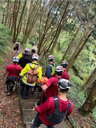 東眼山模擬演練逼真 桃消提升山域事故應變能力