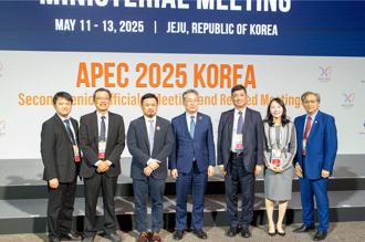 APEC人力部長會議時隔11年召開  洪申翰談接軌國際趨勢、海外引進人力