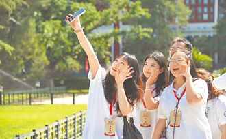 賴17條限縮交流 恐掀私校倒閉潮