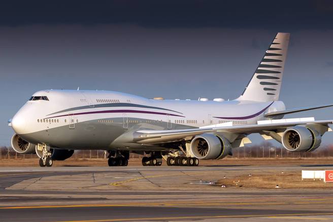 卡达王室向川普赠送他们着名的超豪华客机，川普有意收下，但是反对声浪很大。(图/Shutterstock、达志)