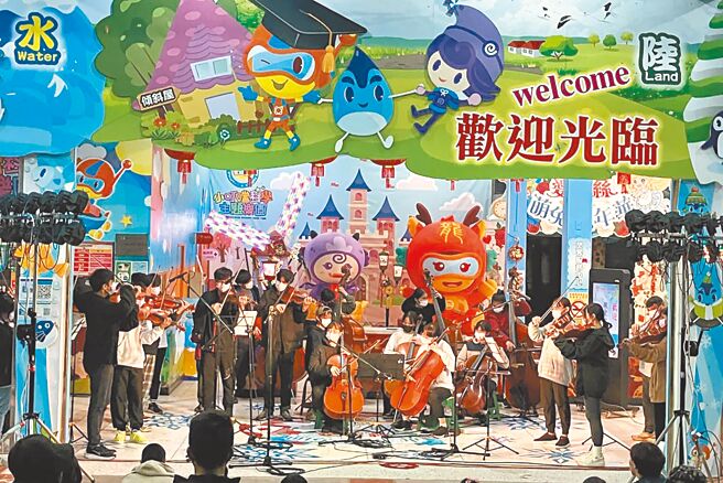 立法院三读通过新增4个国定假日，意外点燃旅游业下半年战火。此为示意图。（小叮噹科学主题乐园提供／罗浚滨新竹传真）