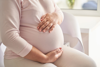 搶救低生育率！嘉市擬增孕婦車資補貼 研議夜間臨托服務