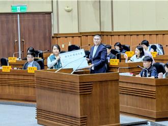 張淵翔涉用戶政個資協助罷免連署　議員要求基市府國賠