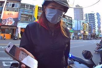 越籍女逃逸3705天遭警攔查  秀健保卡照片稱「醫美變美了」