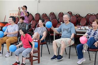新北健華新城社區華麗轉身！眷村變身銀髮樂園 長輩樂活安老