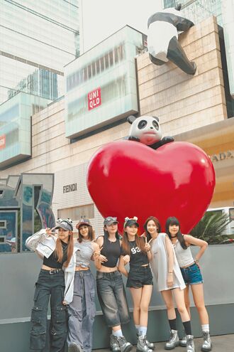 babyMINT解鎖成都音樂節 熱爆下台昏跪地