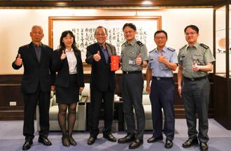 軍友保代北部敬軍 感謝戰訓辛勞