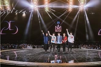 五月天香港站最終場完美落幕   預告啟動新專輯「請原地等待」