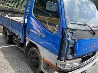 新北男切換不及逆向撞擊 國道險變危險賽車道