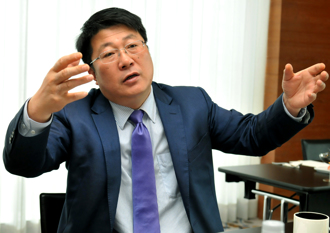 曾扬言买下台积电    紫光前董座赵伟国贪污被判死刑