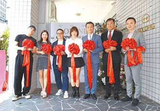 金豬食堂開幕 國泰世華卡友獨家訂位