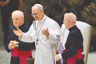 澤倫斯基通話教宗 邀訪烏克蘭