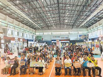 屏東首辦長照徵才 釋406職缺