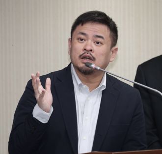 勞工工時長增國定假日還不夠？  勞長：還要加薪