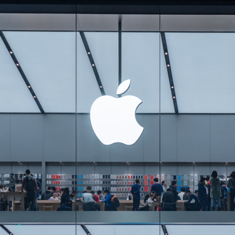 iPhone搶出貨避關稅 美國智慧型手機3月出貨量激增30％ 