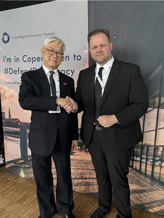 夏立言出席哥本哈根民主高峰会：期望深化全球民主盟友关系