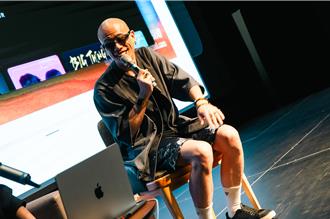 受熱狗啟蒙拚到金曲入圍　呂士軒大膽用「整骨」聲創作