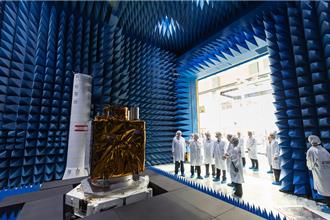 視察國家太空中心  賴清德：福衛八號是台灣競逐太空里程碑