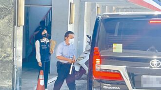 搜索8處 傳喚藍屏縣黨部8人