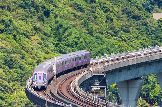 桃捷首末班车「北快南慢」挨批，地方吁同步调整提早发车。（本报资料照／桃捷公司提供）