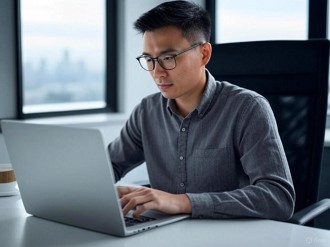 調查：「類比IC工程師」年薪中位數155萬！科技人才之冠