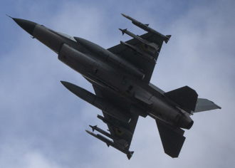 烏克蘭空軍：F-16難抗俄戰機與防空 愛國者攔導能力受挫