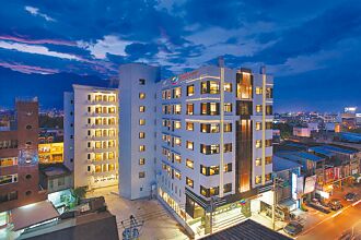 花蓮力麗華美達安可酒店 6月底熄燈